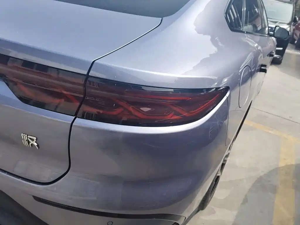 BYD Han — миниатюра 8