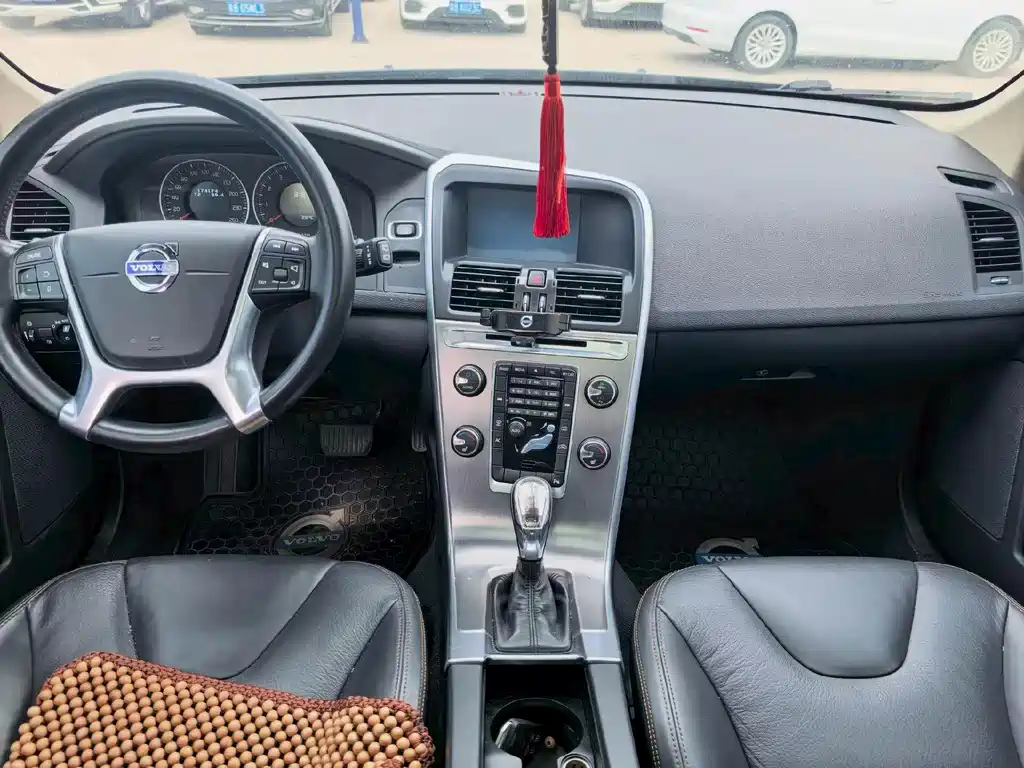 Volvo XC60 (Import) — миниатюра 4