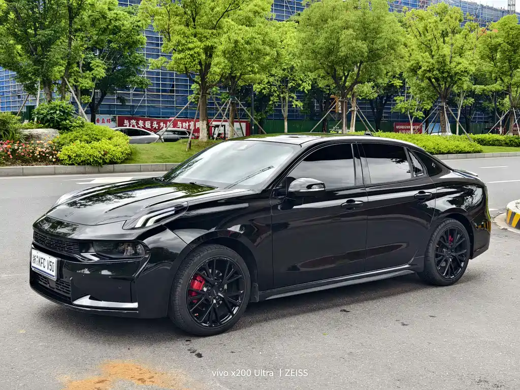 Lynk & Co 03 2020