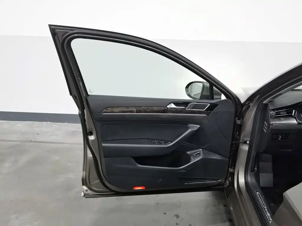 Volkswagen Magotan — миниатюра 8