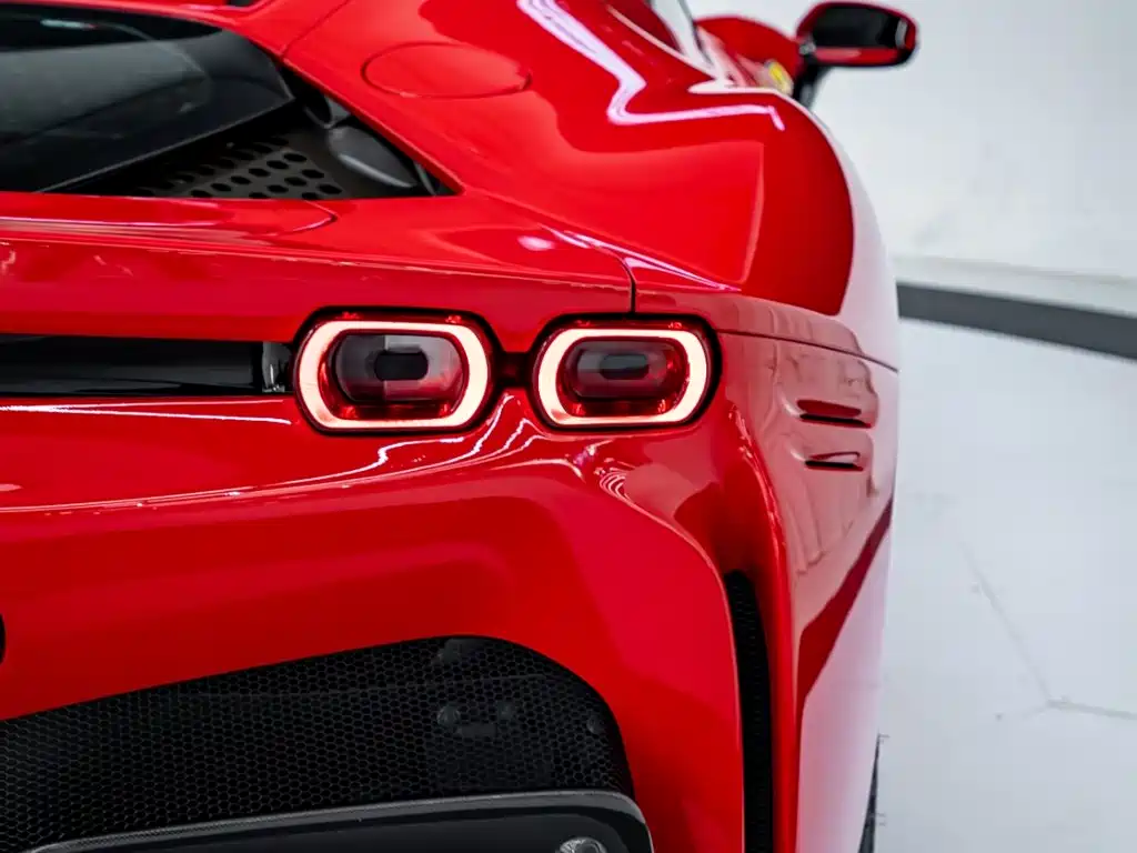 Ferrari SF90 — миниатюра 19