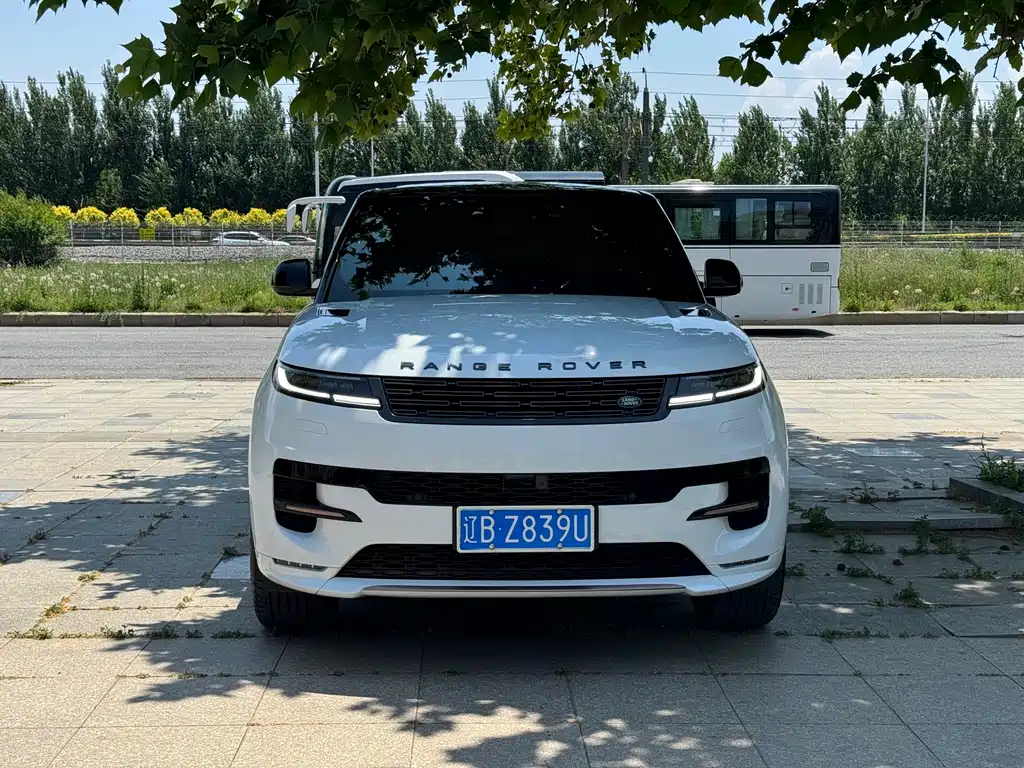 Land Rover Range Rover Sport 2023 400PS Dynamic SE