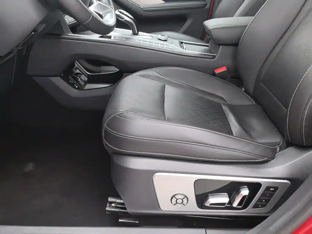 Wey Wey VV6 — миниатюра 20