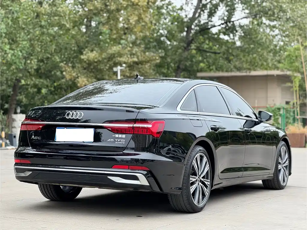 Audi A6L — миниатюра 4