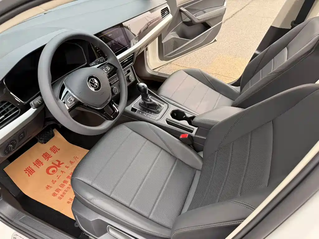 Volkswagen Lavida — миниатюра 3