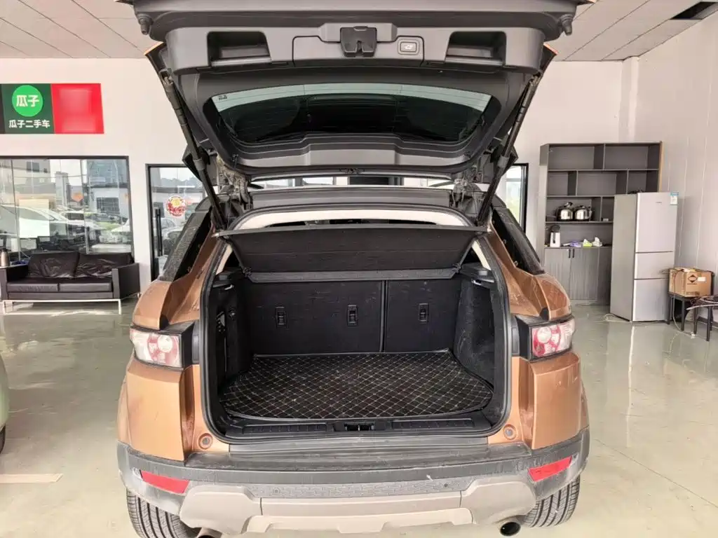 Land Rover Evoque — миниатюра 19