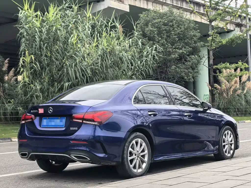 Mercedes-Benz A-Class — миниатюра 5