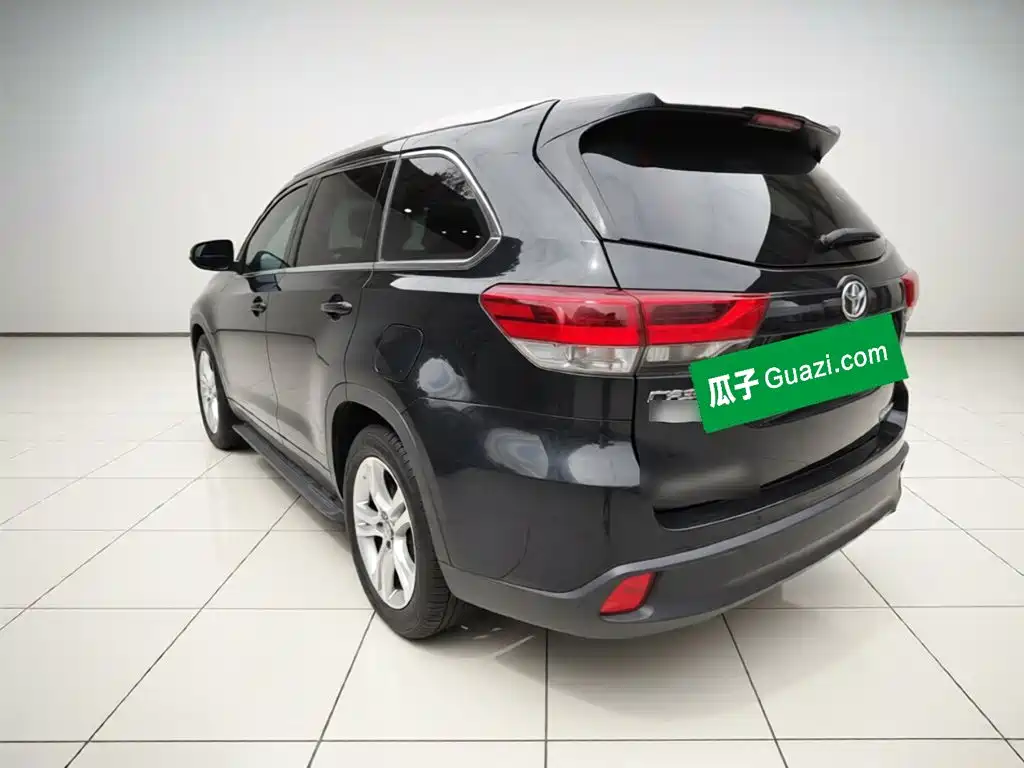 Toyota Highlander — миниатюра 4