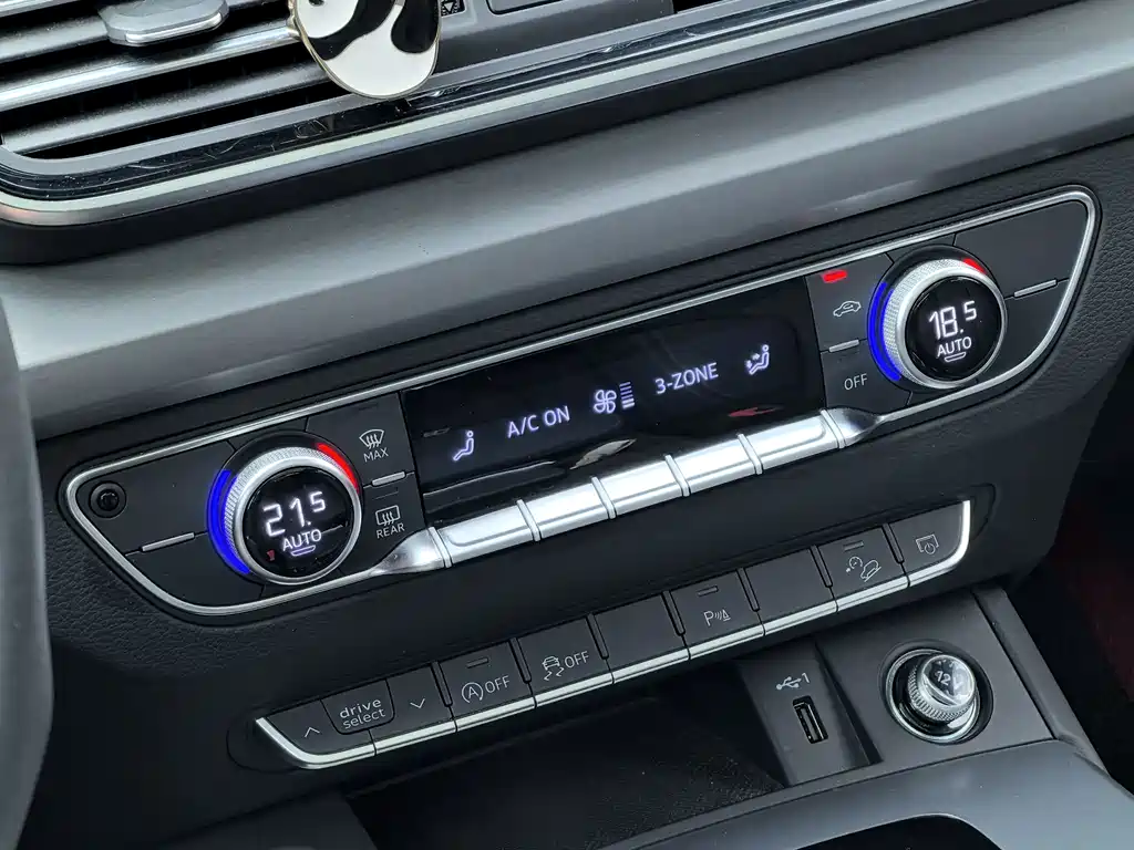 Audi Q5L — миниатюра 14