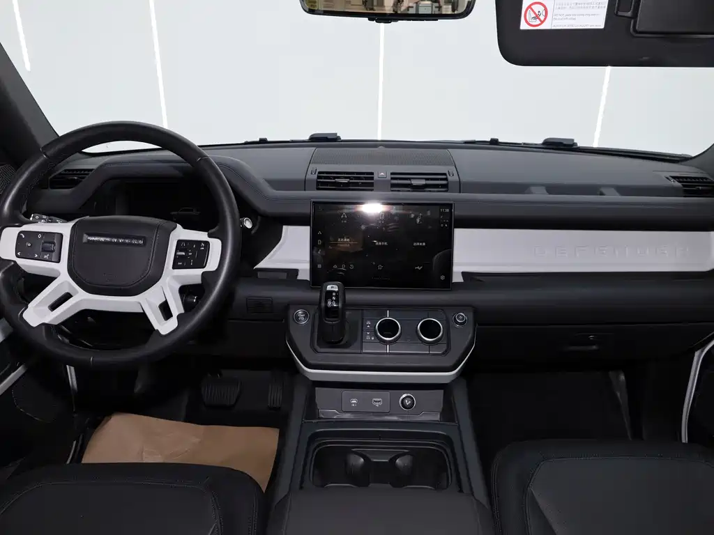 Land Rover Defender — миниатюра 25