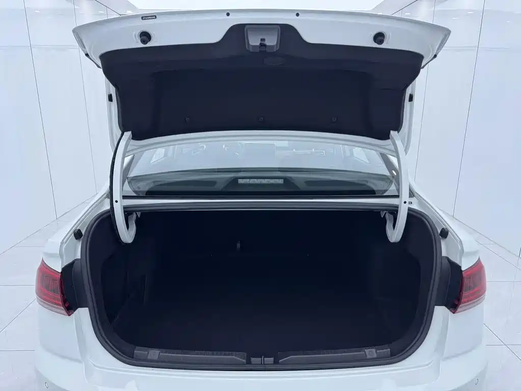 Volkswagen Bora — миниатюра 17