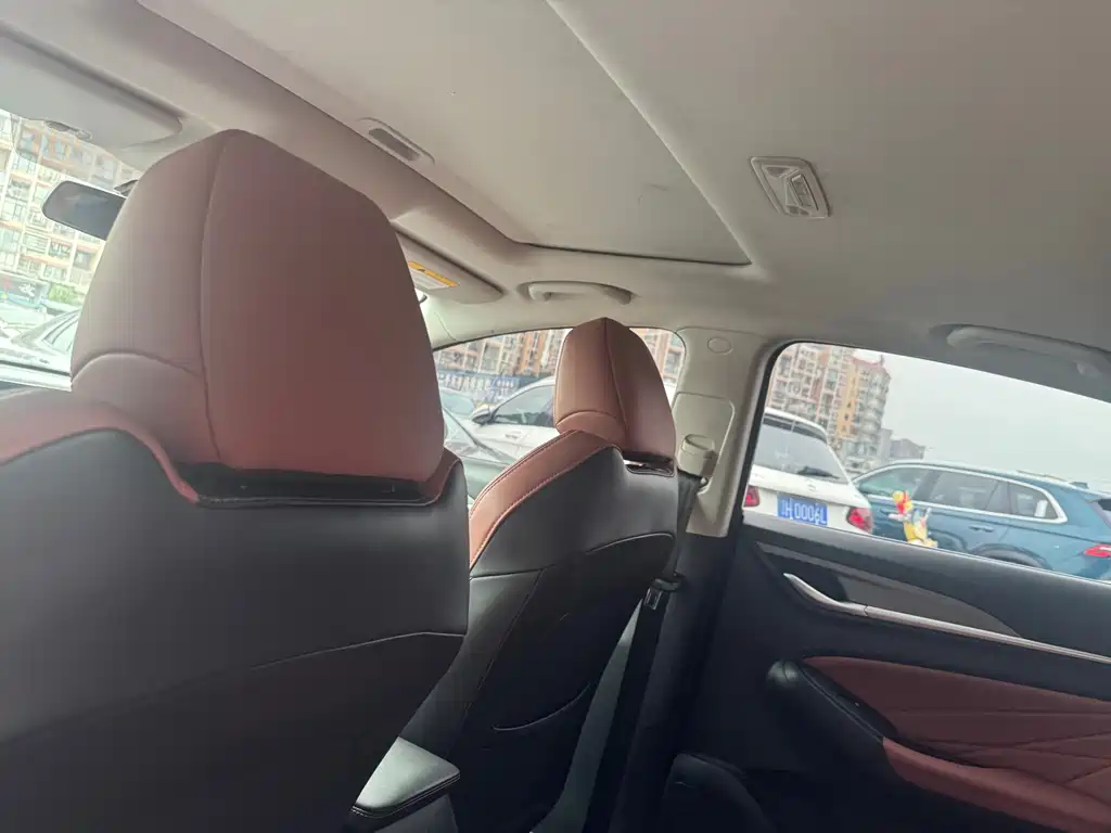 Changan Eado — миниатюра 12