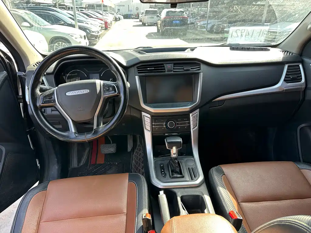 MAXUS T70 — миниатюра 5