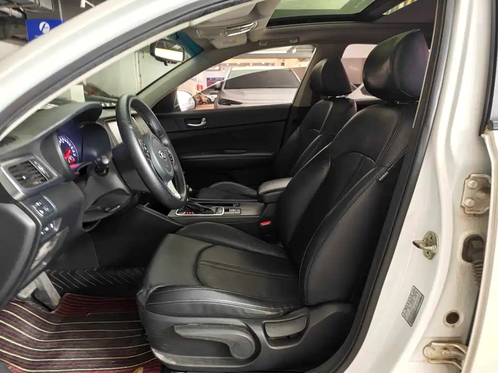 Kia K5 New Energy — миниатюра 6