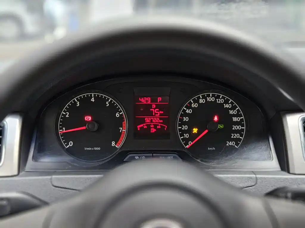 Volkswagen Santana — миниатюра 15