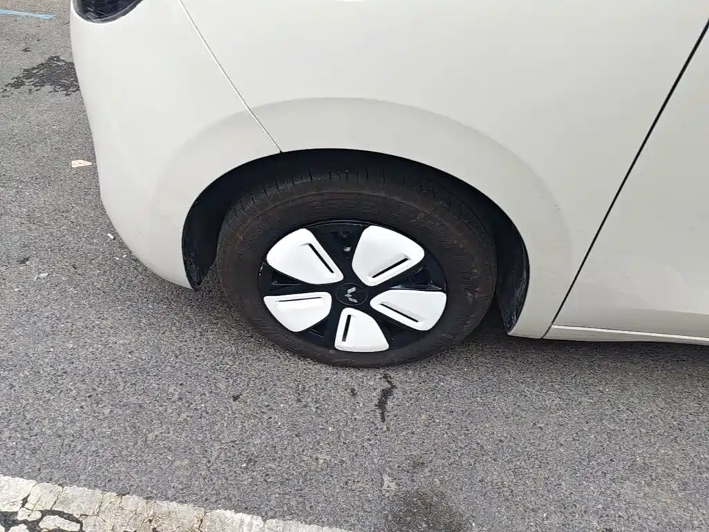 Wuling MINIEV — миниатюра 23