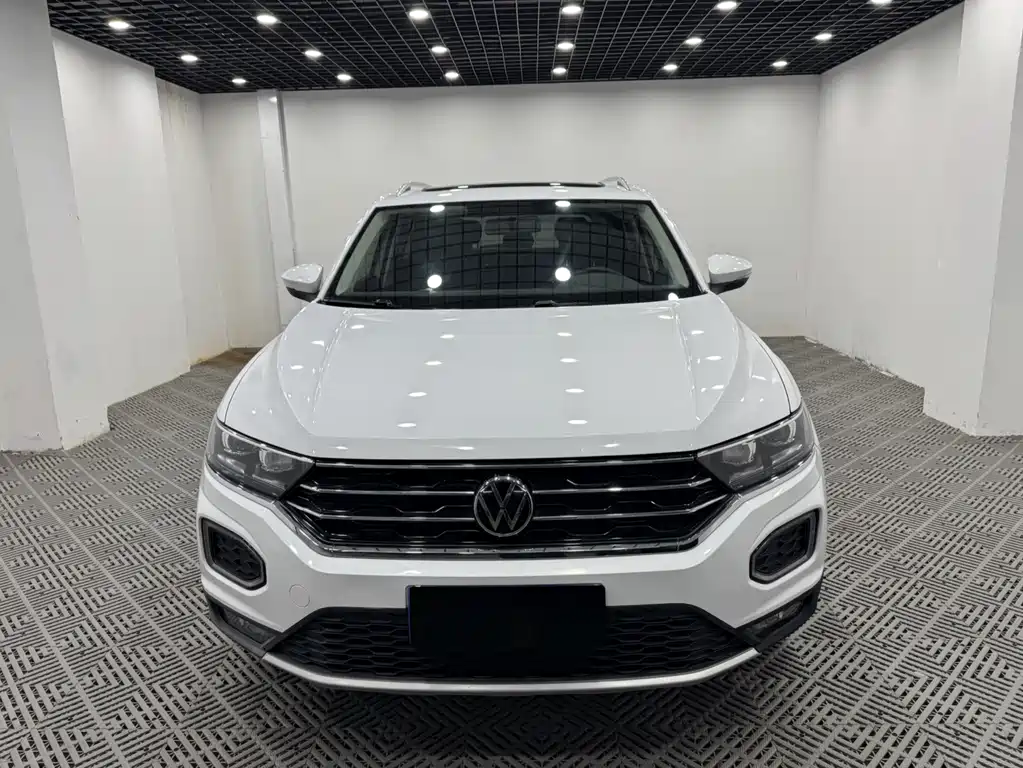 VOLKSWAGEN T ROC EXPLORING SONGS