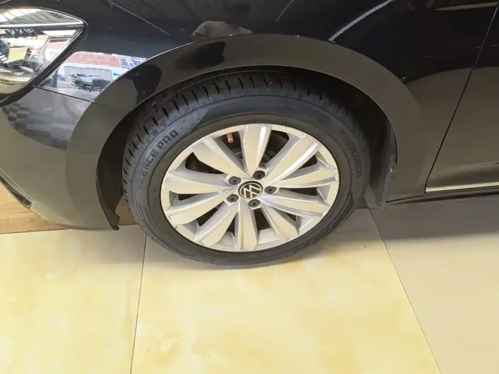 Volkswagen Passat — миниатюра 23