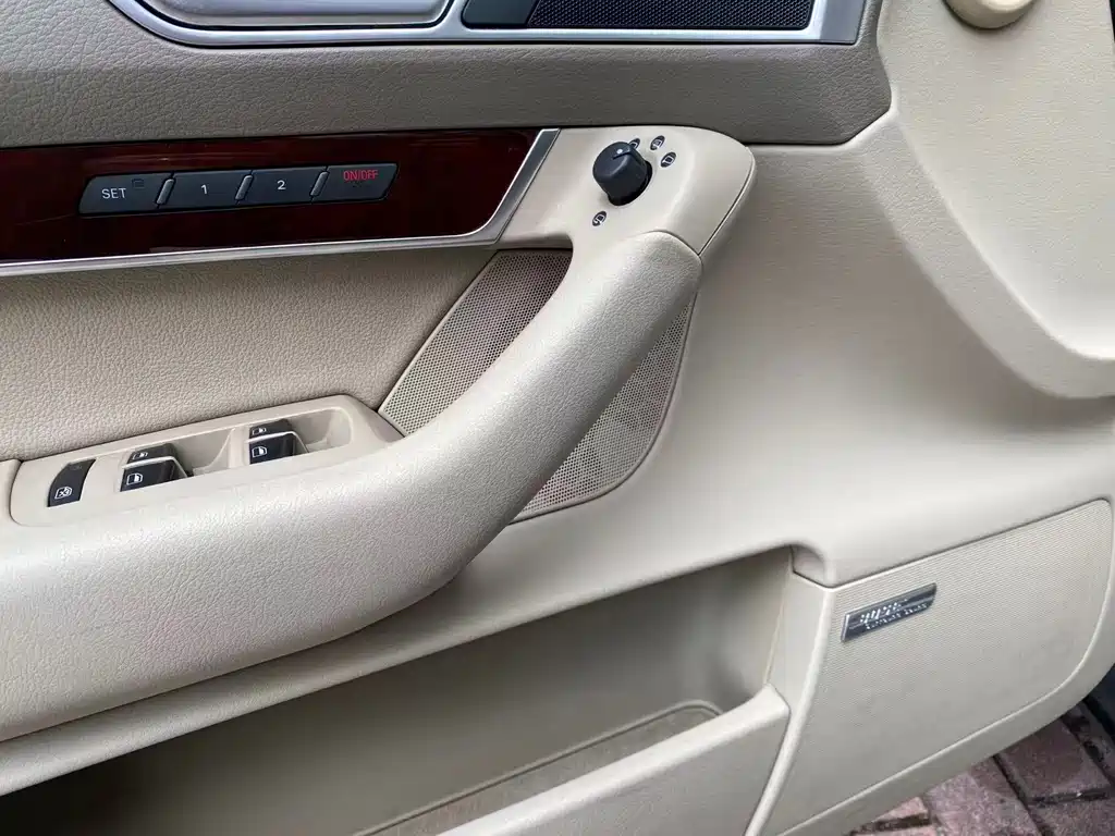 Audi A6L — миниатюра 9