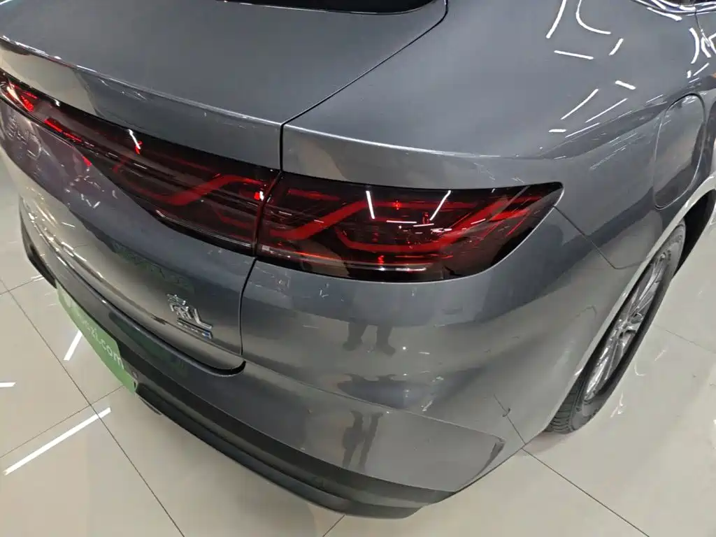 BYD Qin L L 2025 DM-i Smart Drive 80KM Lead