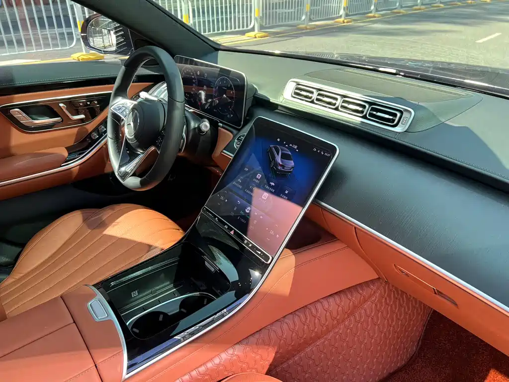 MERCEDES-BENZ S CLASS