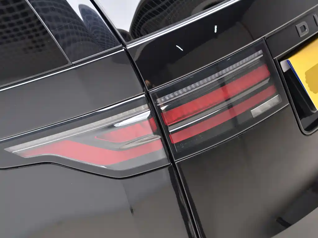 Land Rover Discovery — миниатюра 23