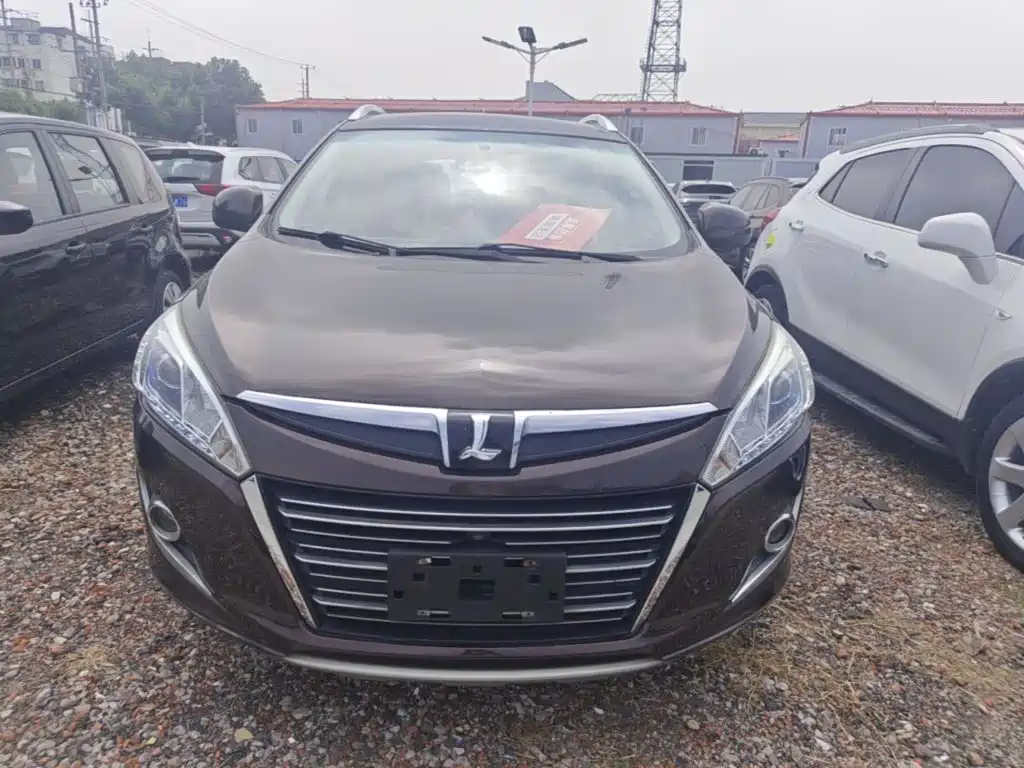 Luxgen U6 — миниатюра 3