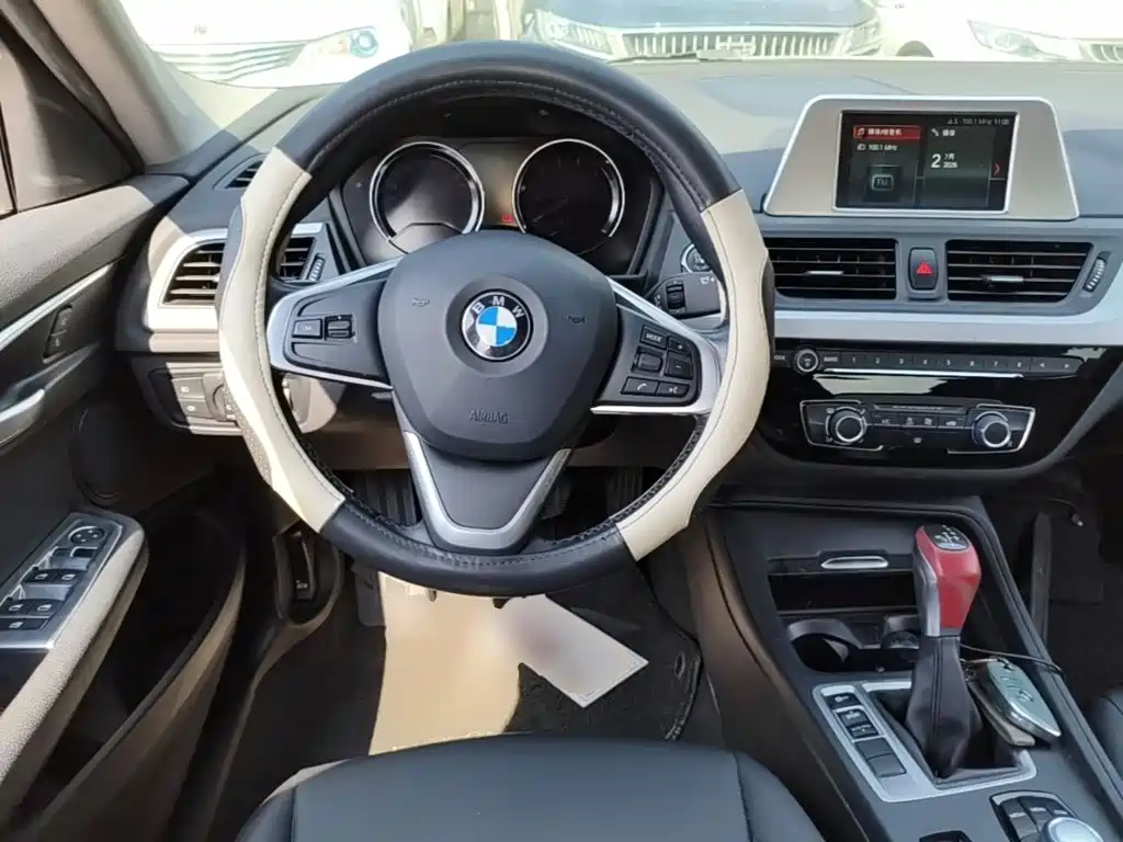 BMW 1 Series — миниатюра 11