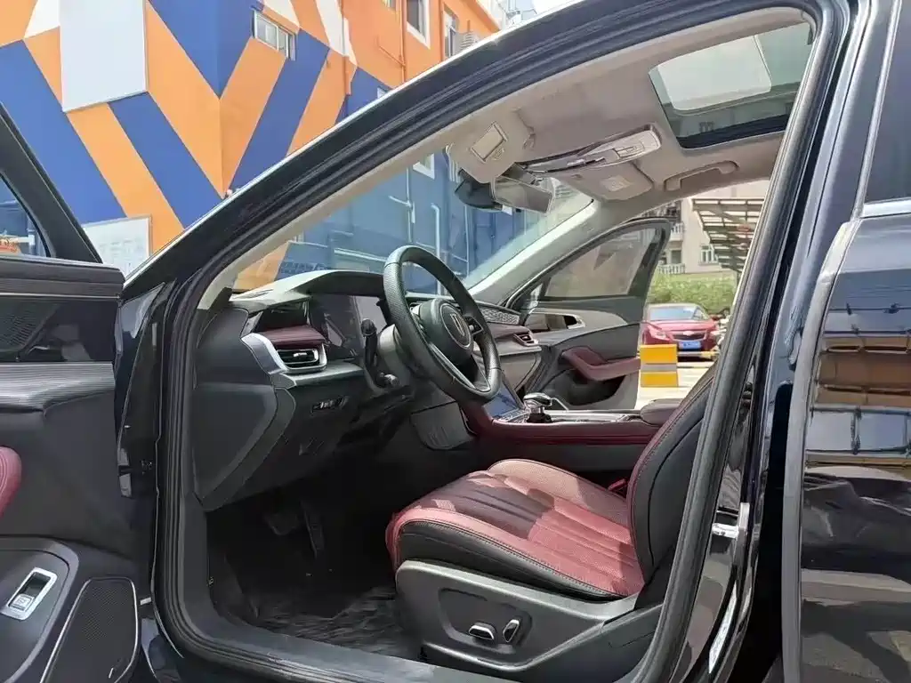 Hongqi Hongqi H5 — миниатюра 4