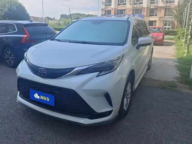 2024 Toyota Granvia