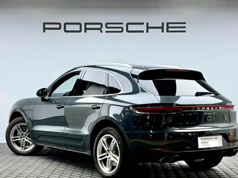 Porsche Macan — миниатюра 5