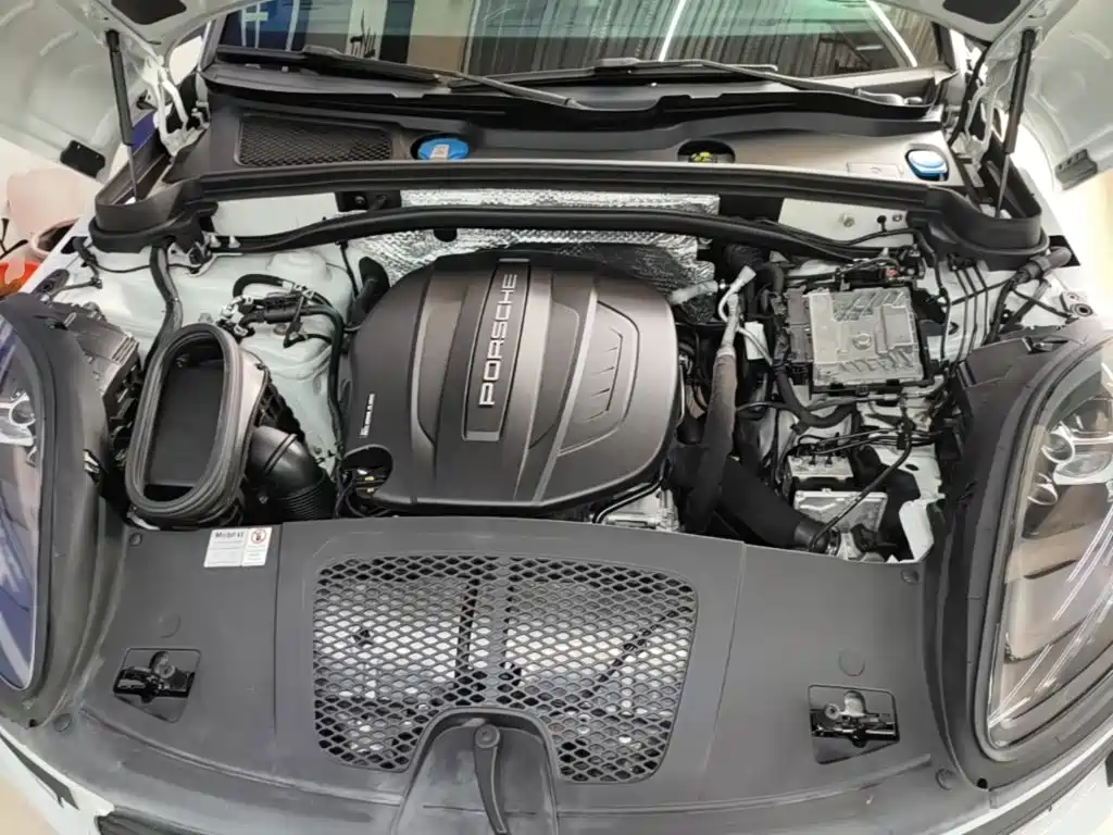 Porsche Macan — миниатюра 20