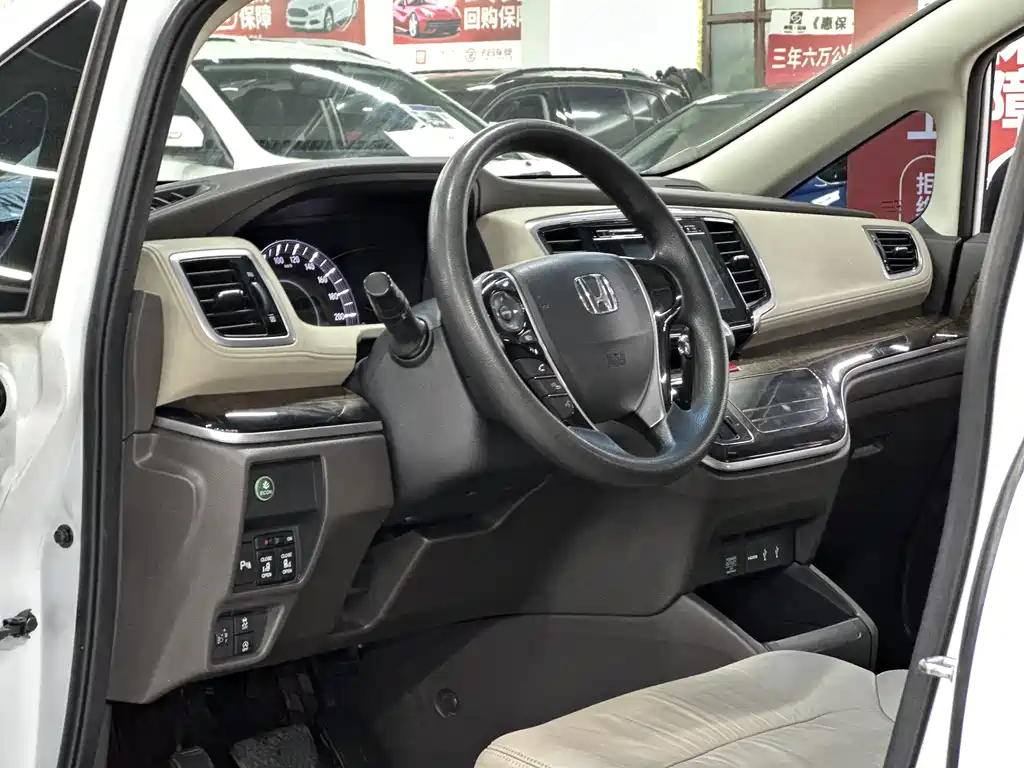 Honda Odyssey — миниатюра 32