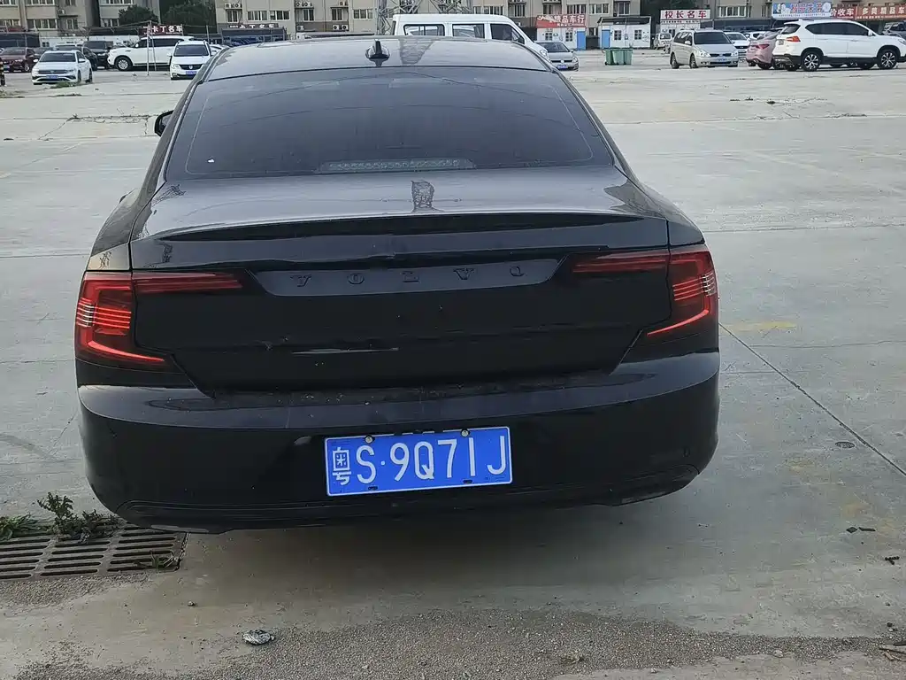 Volvo S90 2021 B5 Luxury
