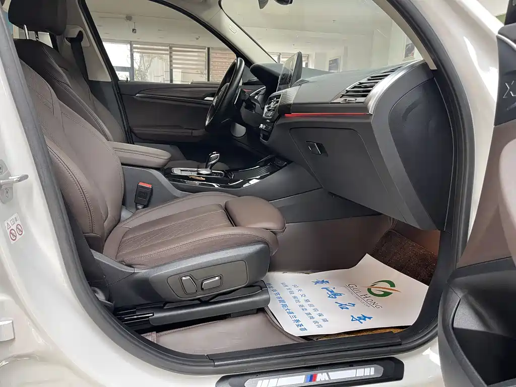 BMW X3 2023 xDrive30i Lead M