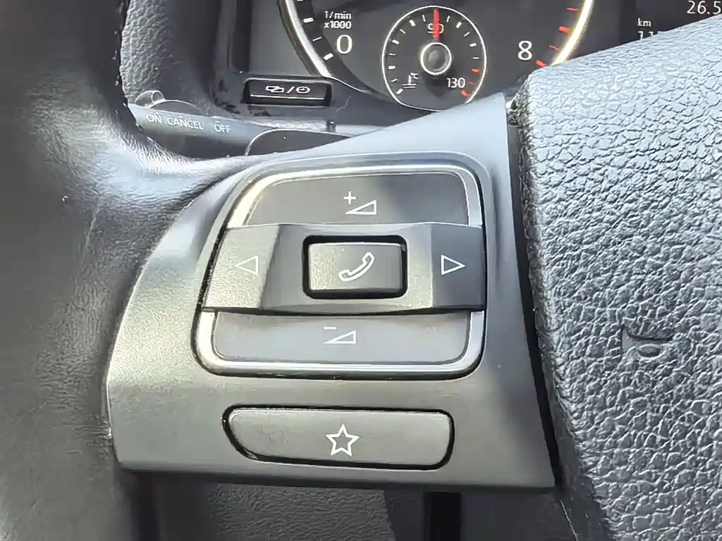 Volkswagen Tiguan — миниатюра 16