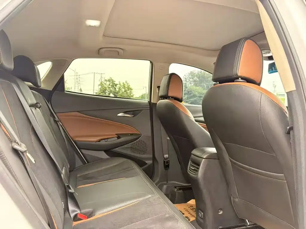 Buick Encore 2021 332T CVT Luxury