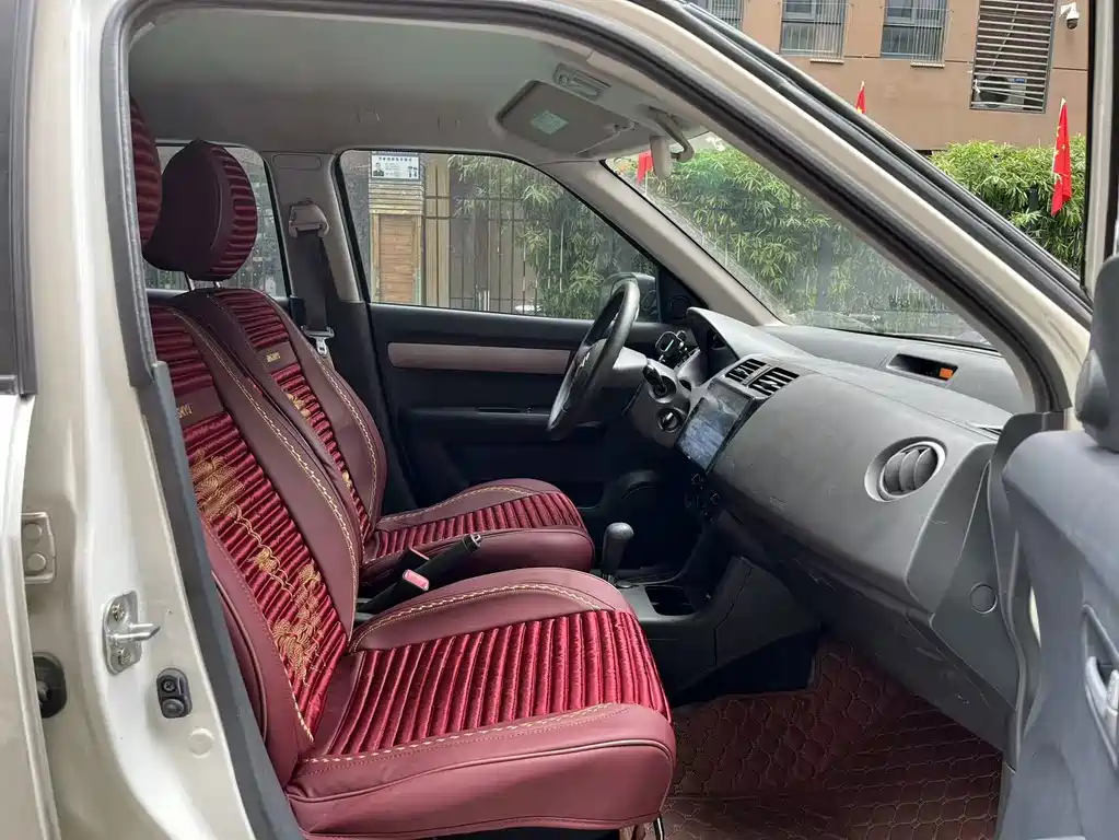 Suzuki Swift — миниатюра 9