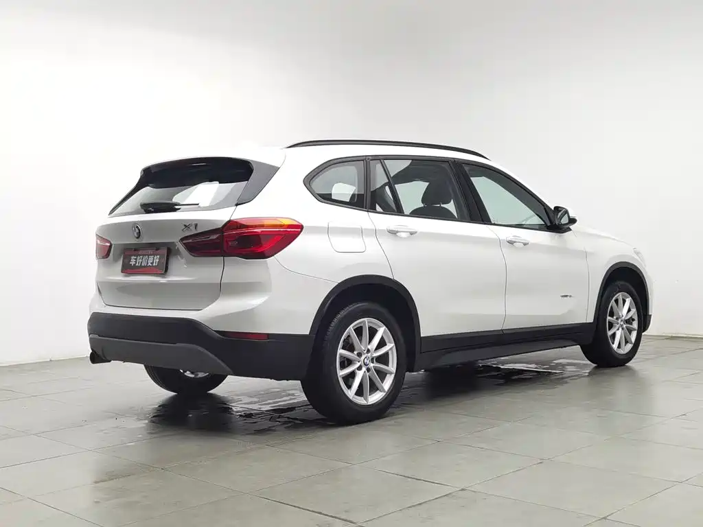 BMW X1 — миниатюра 2