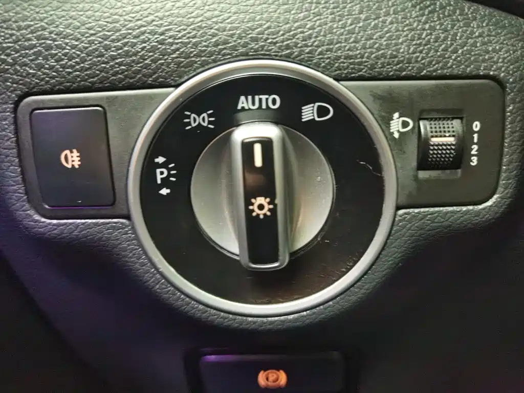 Mercedes-Benz CLA (Import) — миниатюра 21