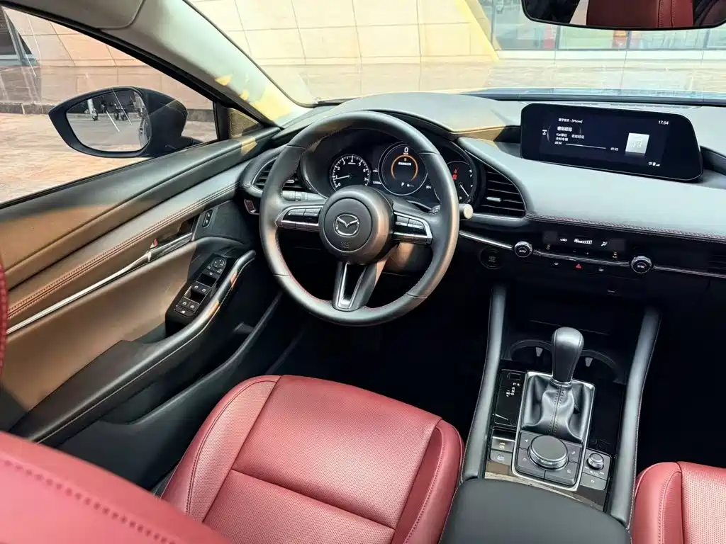 Mazda 3 Axela — миниатюра 19