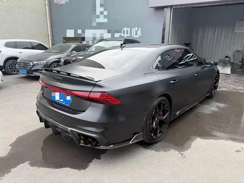 Audi A7L — миниатюра 7