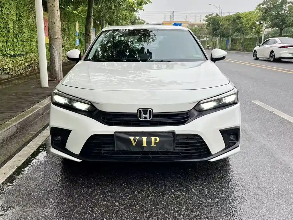 Honda Civic 2023 240TURBO CVT