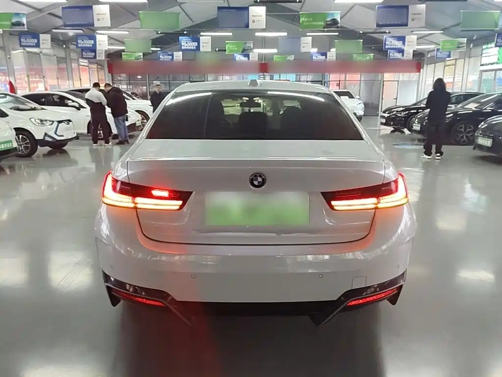 BMW i3 — миниатюра 6