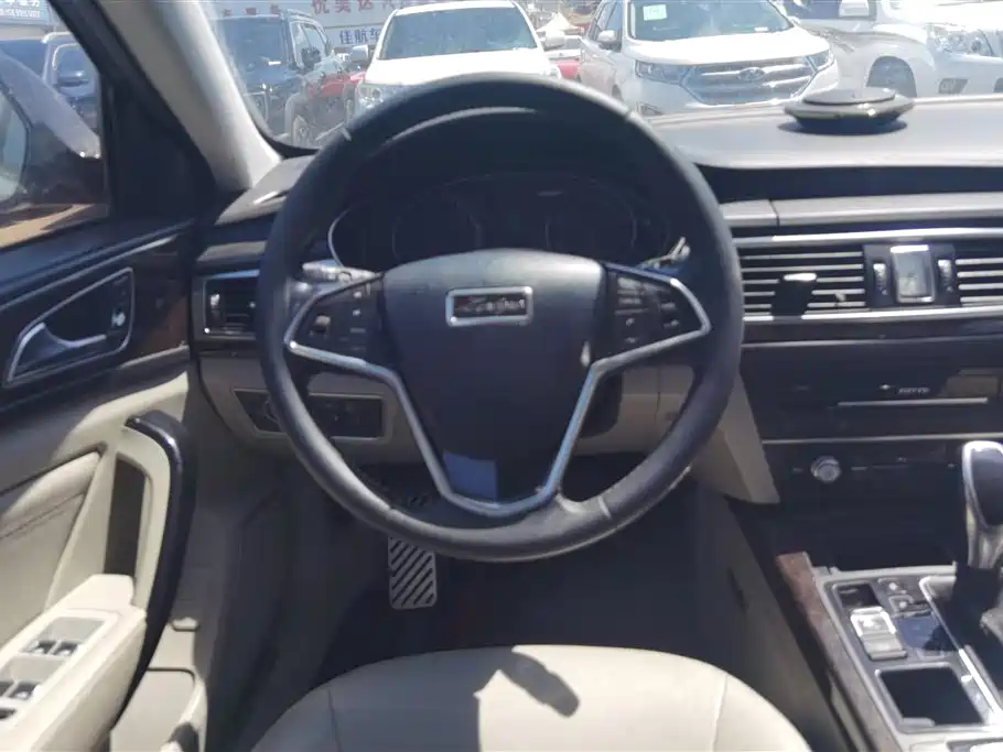 Zotye Zotye Z700 — миниатюра 15