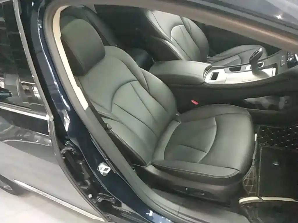 Buick LaCrosse — миниатюра 25