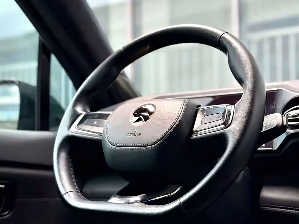 NIO ES6 — миниатюра 6