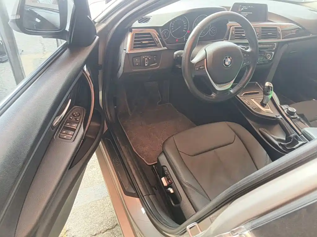 BMW 3 Series — миниатюра 16