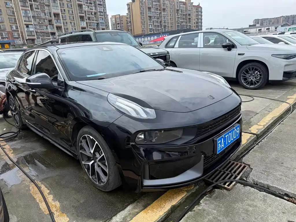 Lynk & Co 03 — миниатюра 2