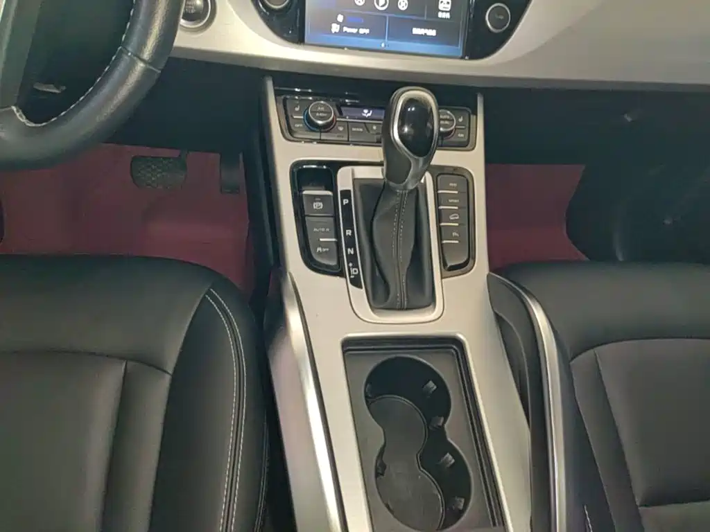 Geely Boyue — миниатюра 14